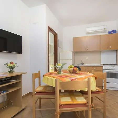 Apartment With A Parking Space Srima - Vodice, - 17660 Vodice