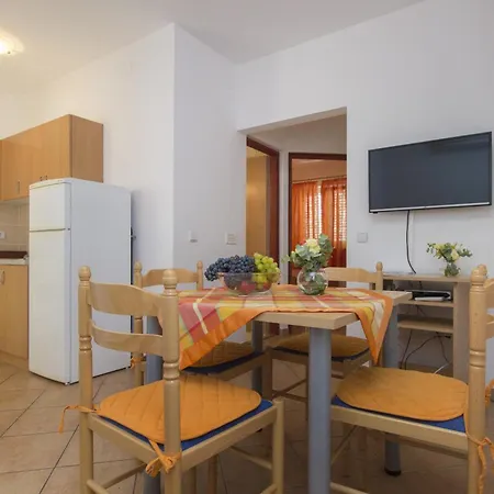 With A Parking Space Srima - Vodice, - 17660 Apartment *